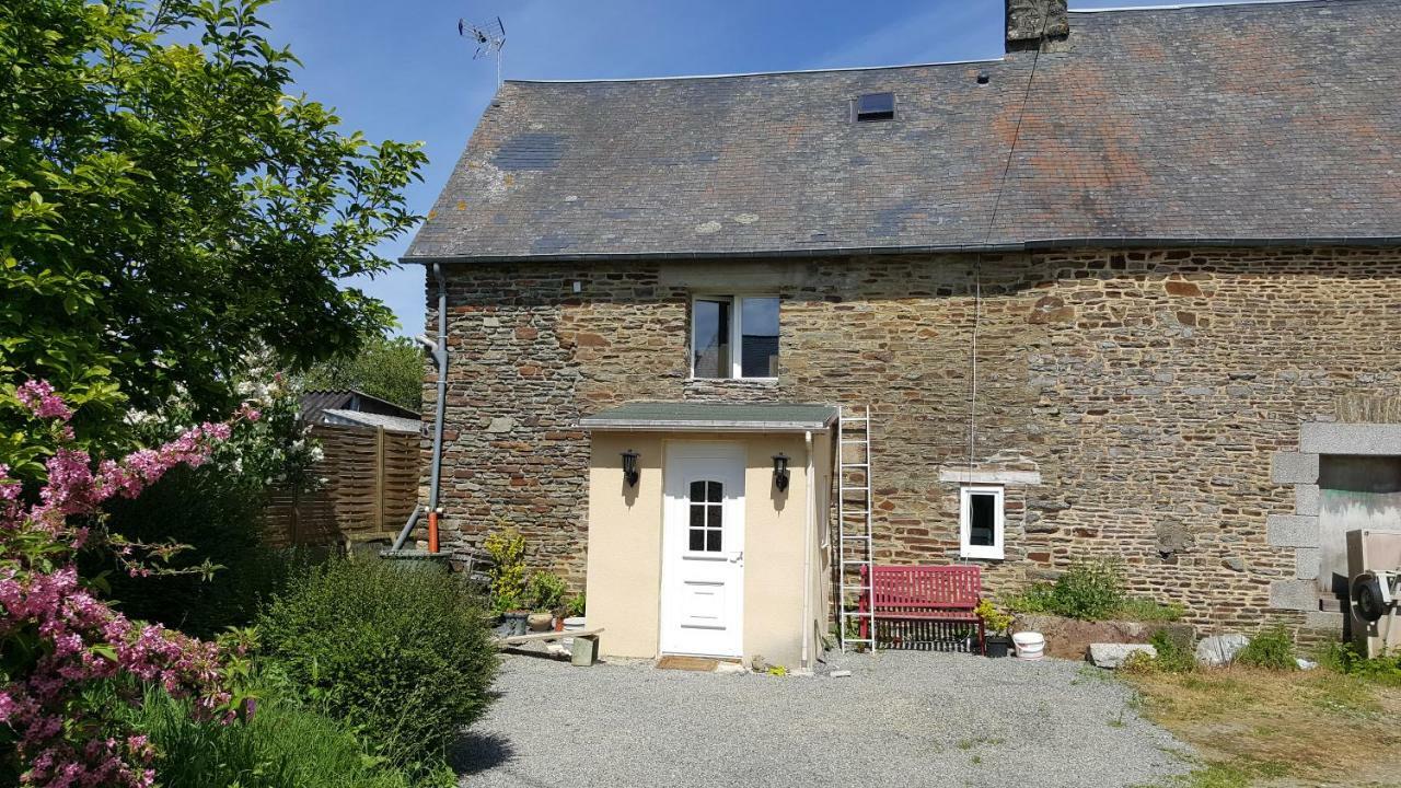 Cute Gite Family Aucey Mont Saint Michel Exterior photo